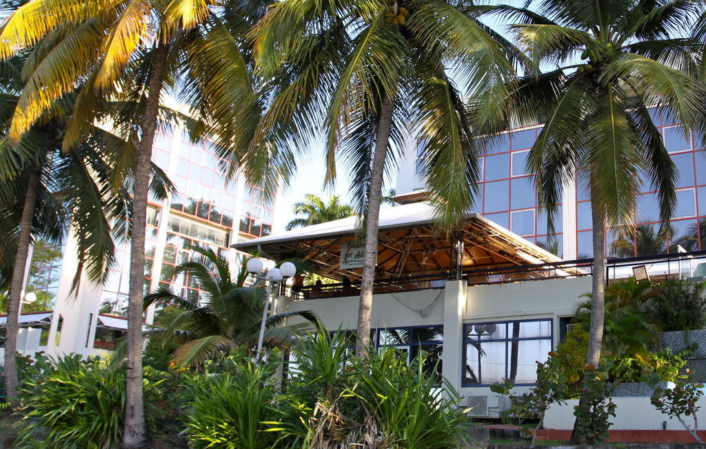 คาริเบีย สควอช โฮเต็ล Hotel ฟอร์-เดอ-ฟร็องส์ ภายนอก รูปภาพ